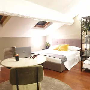 Apartment Vico - Corso 11, Milan
